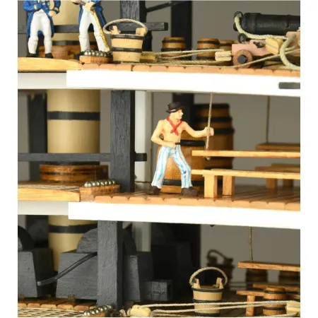 ARTESANIA LATINA 20500 Przekrój sekcji okrętu HMS Victory - 1:72