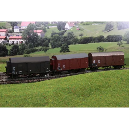 EXACT-TRAIN EX20122 Zestaw 3 wagonów towarowych krytych Oppeln Gmrhs30 / EUROP, DB / SNCF, ÖBB, Ep. III