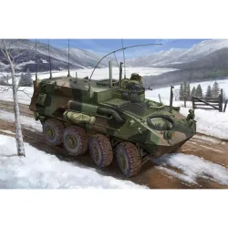 TRUMPETER 00371 USMC LAV-C2 Command & Control vehicle - 1:35