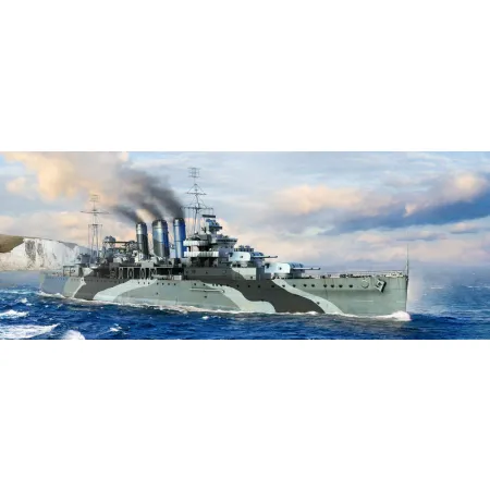 TRUMPETER 06735 HMS Kent - 1:700