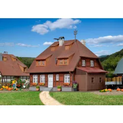 KIBRI 38209 H0 Dom w Mühlenweg z oświetleniem LED