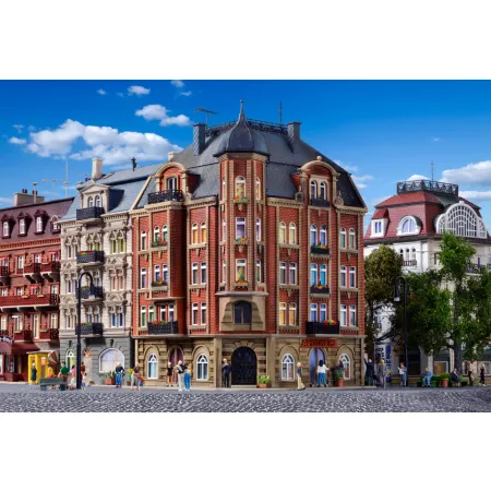 VOLLMER 43811 H0 Kamienica narożna przy Schlossallee 1